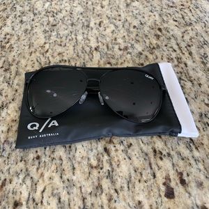 Quay Vivienne sunglasses